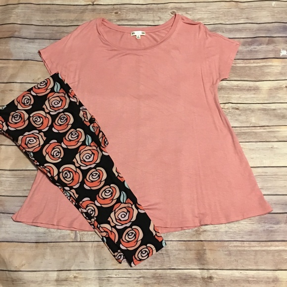 Tops - Dusty Rose Short Sleeve Crew Neck Top Tops - Dusty Rose Short Sleeve Crew Neck Top